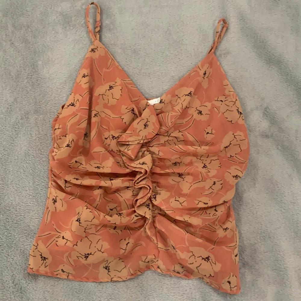 peach and tan floral top from ASTR